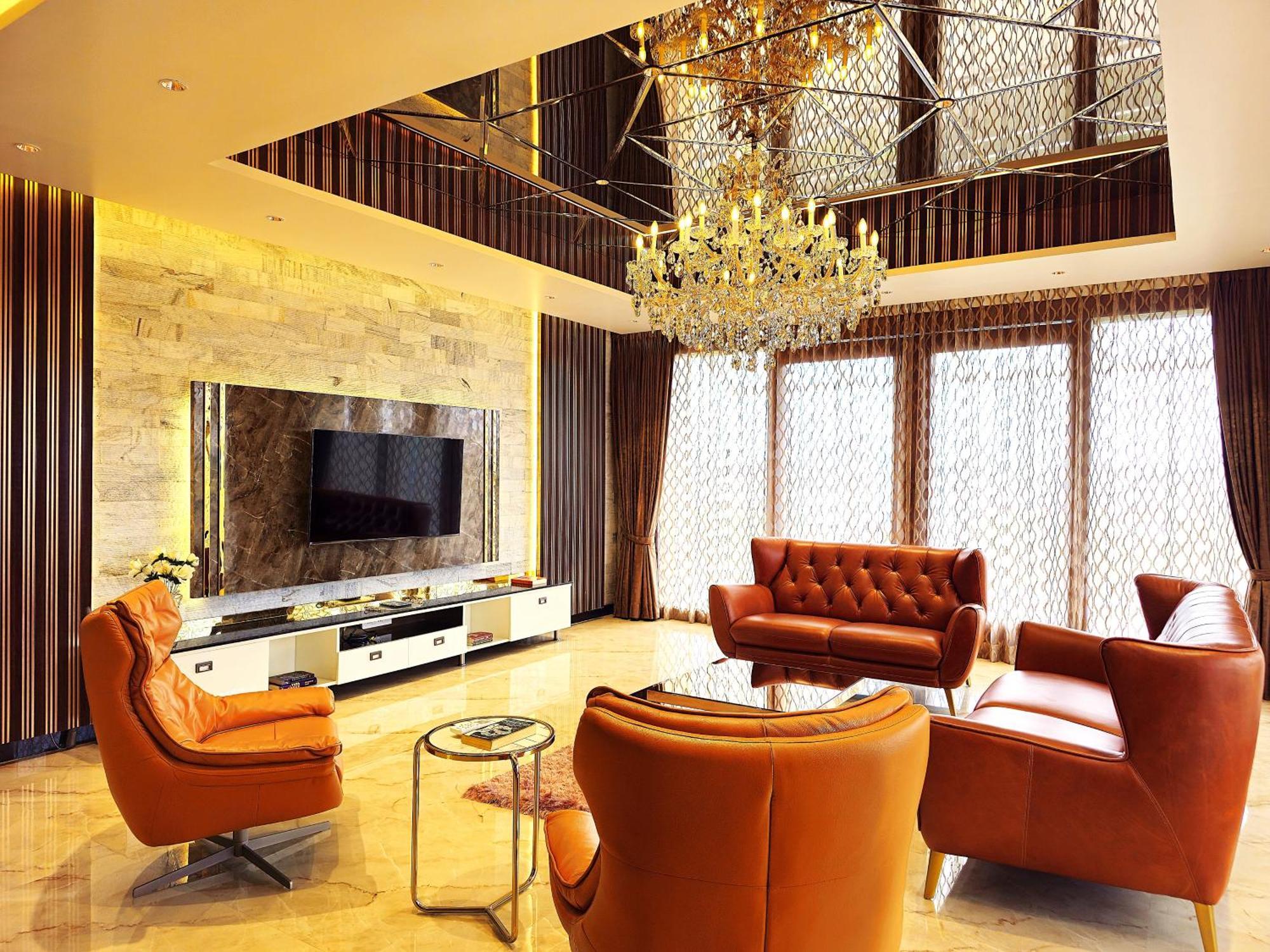 Appartement The Pentouz On 100 Feet Road Indiranagar - An Urban Luxury Retreat à Bangalore Extérieur photo
